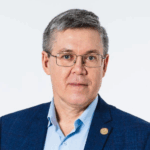 Логотип: Вячеслав Дубынин